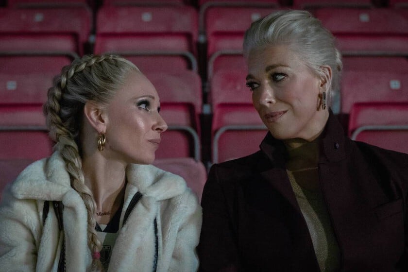 El fútbol de Ted Lasso vuelve a rodar y esta vez tiene banca de mujeres