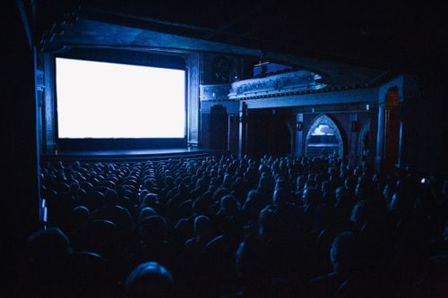 La pulseada por la plata del cine: el INCAA defiende sus números y Dolores Fonzi describe un mapa con más sombras que luces