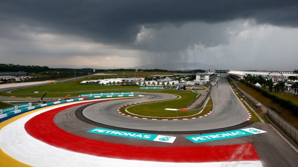 Russell se dio el gusto en Bakú, Colapinto se quedó con las manos vacías y la F1 ya piensa en Sepang