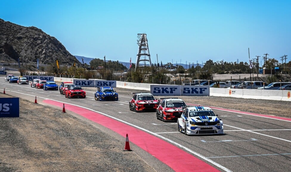 Lucas Carabajal rompió el hielo en El Zonda y Volkswagen volvió a ganar después de dos décadas en el TC2000