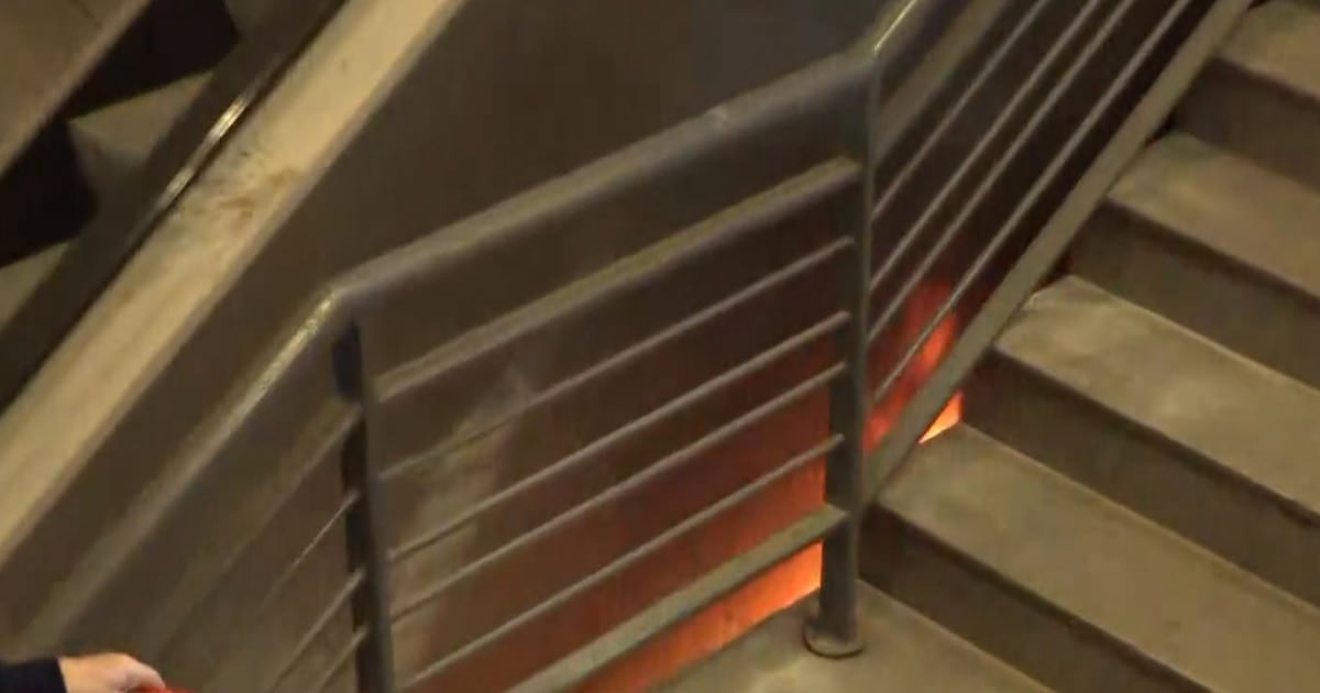 Incendio en una escalera mecánica obligó a evacuar la estación Constitución y dejó un herido