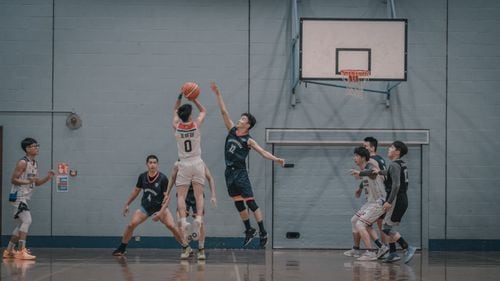 Mirotic y Shorts pasan la escoba en Francia y Valencia sigue de racha