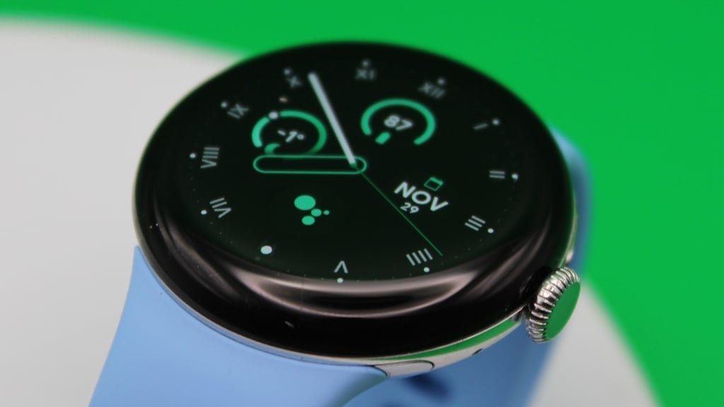 Gemini suma tareas sin conexión en el Pixel Watch 5: qué cambia con la actualización de Wear OS 7