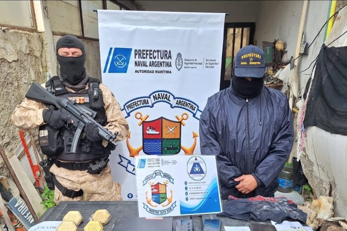 Diez kilos de oro en un inodoro: la pista que dejó un allanamiento en Caleta Olivia