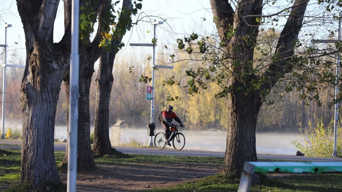 Sábado fresco y ventoso en Neuquén: el termómetro se desploma a 3 grados antes del repunte del domingo