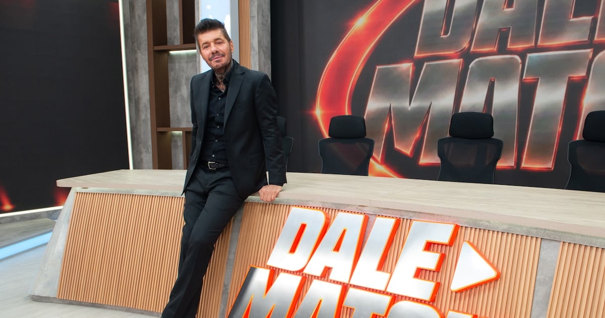 Marcelo Tinelli se muda a la pantalla que cabe en el bolsillo y abre dos apuestas a la vez