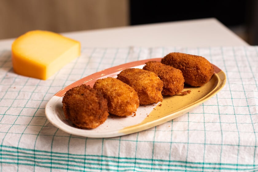Croquetas de calabaza y queso: una receta otoñal sin bechamel que se arma en sartén