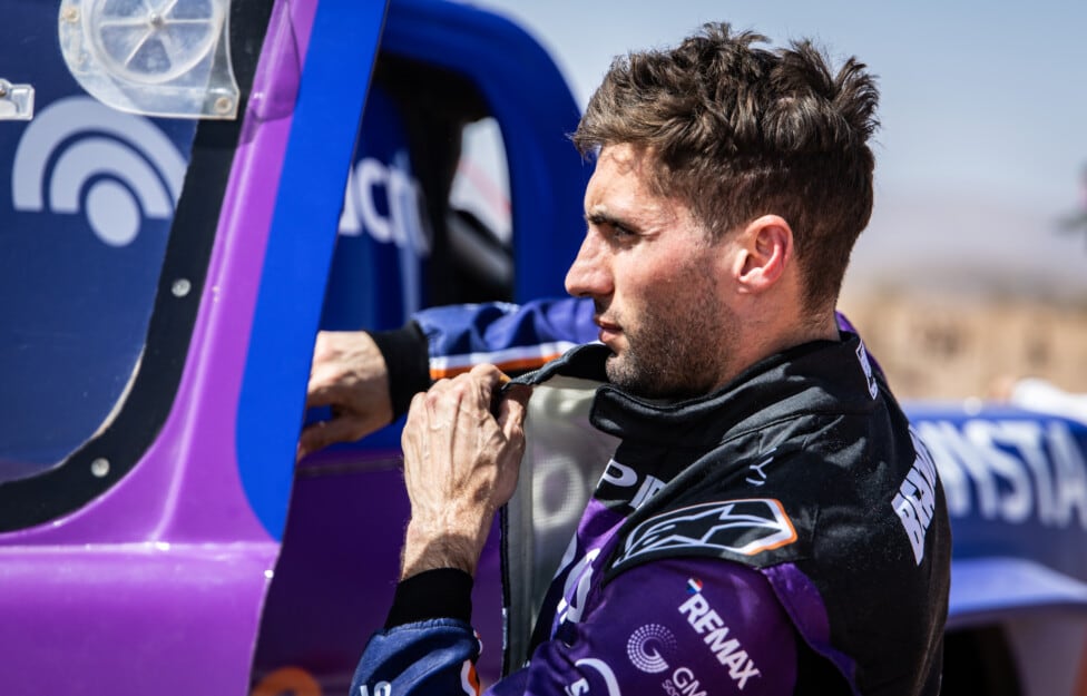 Benavides se calza la optimismo y va al Dakar, donde sea: "la tranquilidad es que seguimos entrenando"