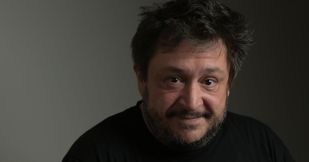 Dieciocho inversores denuncian penalmente a Hernán Casciari por siete proyectos audiovisuales que, según ellos, devolvieron casi nada