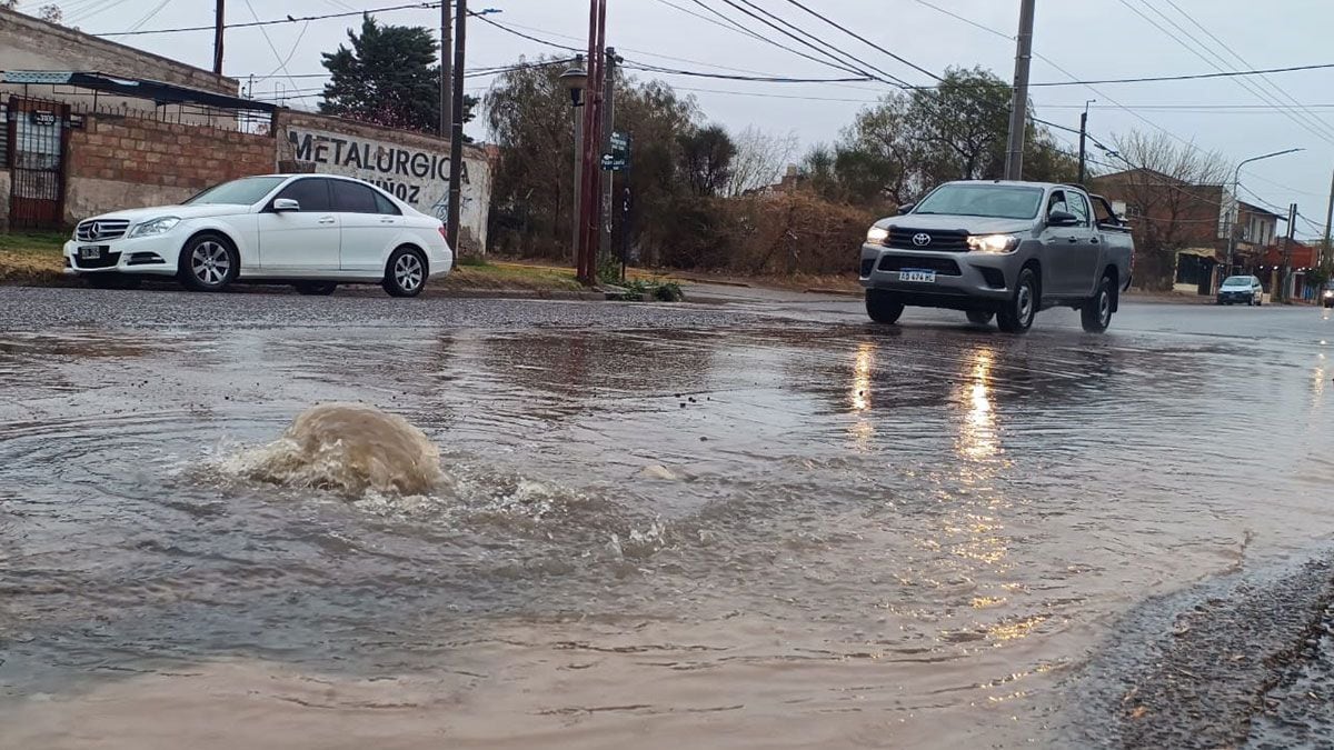 Lluvias que no dan tregua: Neuquén entra en alerta amarilla y la semana se complica jornada a jornada