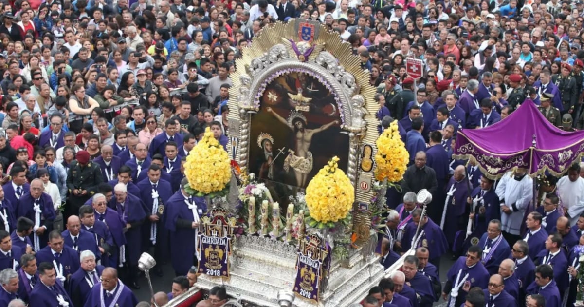 El Cristo Moreno vuelve a las calles de Lima: crónica del tercer recorrido procesional del Señor de los Milagros