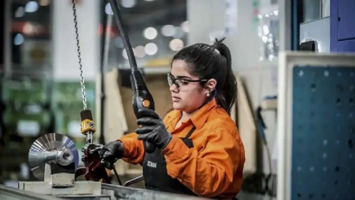 La economía quedó trabada después del desplome de julio